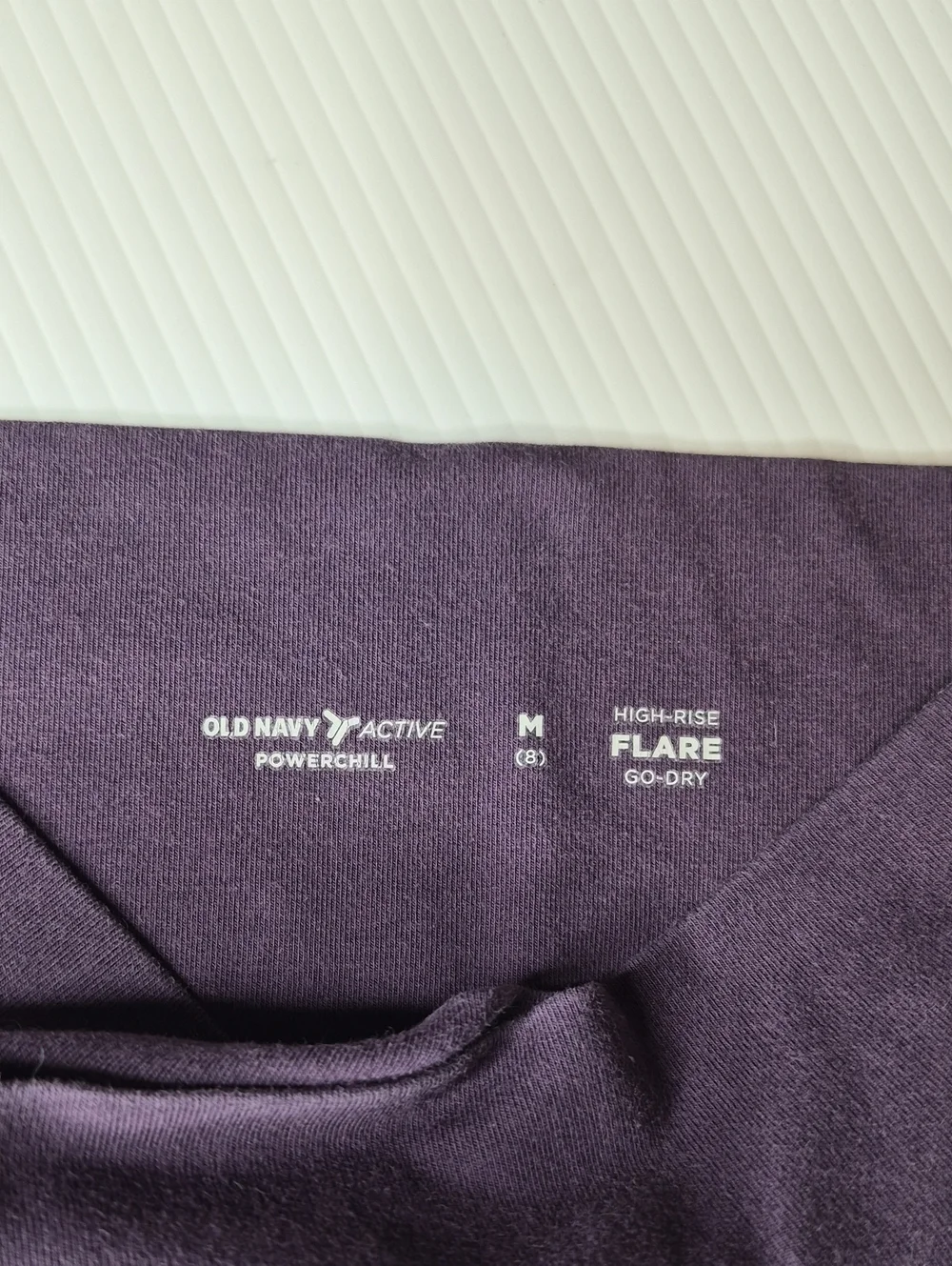 Old Navy Active Girl's  Powechill Flare Leggings Size 8